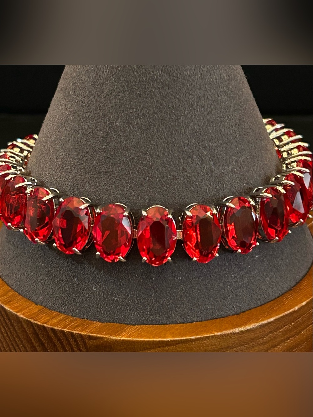BAD Stunning Red Oval Crystal 8” Inch Line Bracelet Brand New